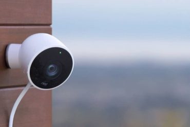 Nest Cam Outdoor - La caméra de surveillance extérieure