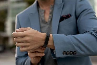 Le tracker d'activité Fitbit Alta HR s'offre la fréquence cardiaque et améliore le suivi du sommeil