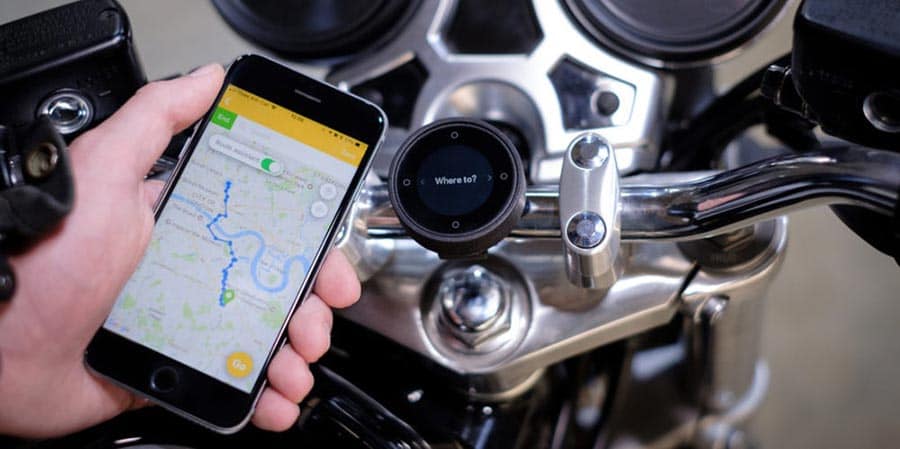 La navigation à moto simple et pratique avec Beeline Moto