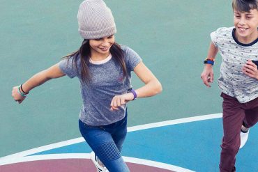 Fitbit Ace, le bracelet connecté destiné aux enfants