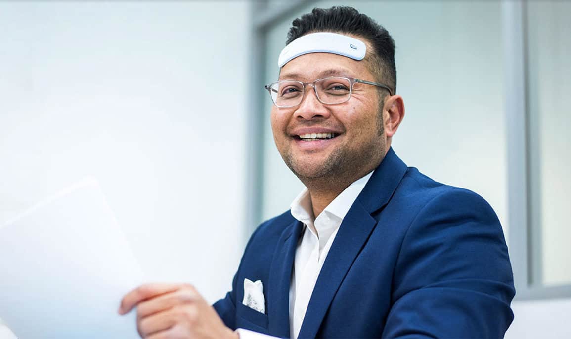Humm, le patch frontal connecté qui améliore la mémoire et l'apprentissage