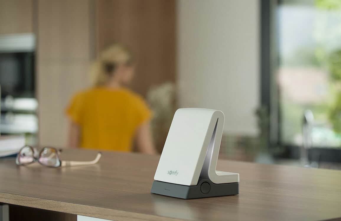 Somfy s'ouvre un peu plus avec sa box domotique TaHoma