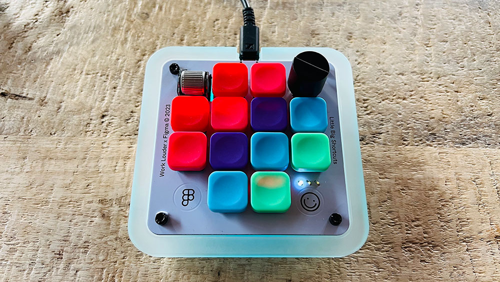 Test du clavier Figma Creator Micro propulsé par Work Louder