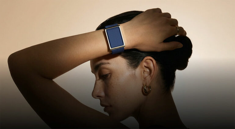 Luna Band : le bracelet fitness sans écran avec coaching vocal IA, dévoilé au CES 2026