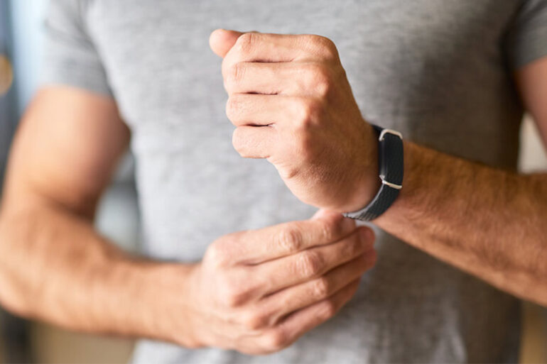 Hilo Band by Aktiia : le bracelet connecté qui mesure la pression artérielle en continu sans brassard