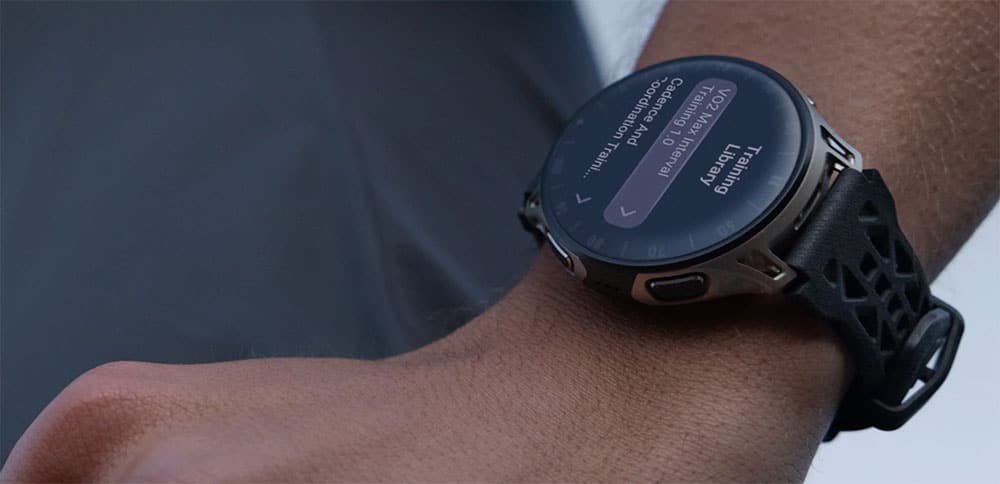 cran AMOLED Amazfit Cheetah 2 Pro affichage données running