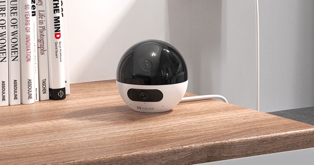 Caméra intérieure EZVIZ C7 à double objectif et vision 360°