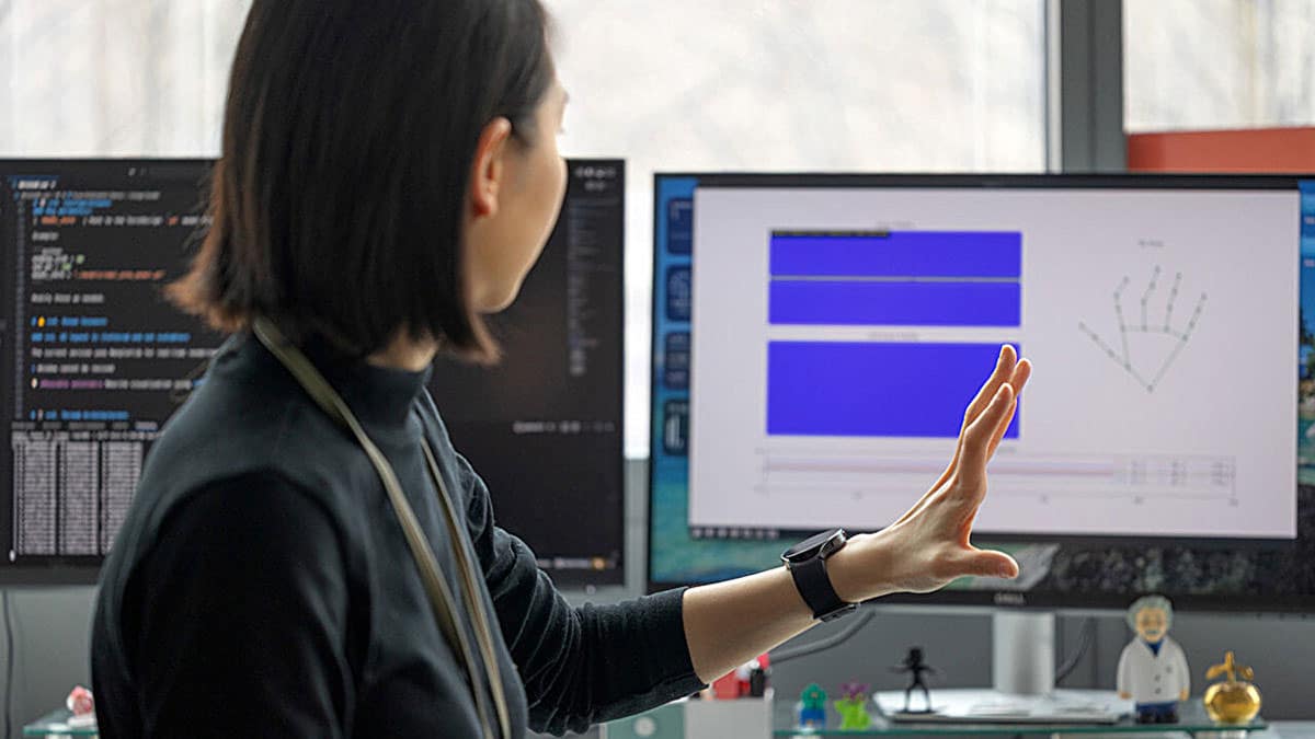 WatchHand - montre connectée Android avec tracking de gestes par sonar