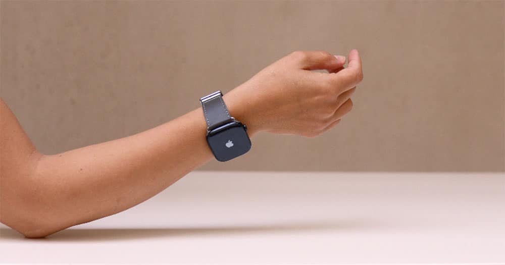 Bracelet Apple Watch CYKERO en cuir recyclé issu des surplus LVMH