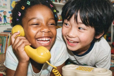 Combiné, le téléphone sans écran pour enfant, coloris jaune