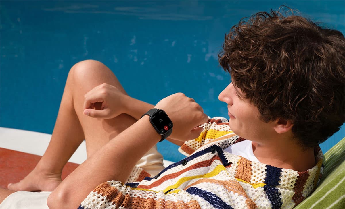 Redmi Watch 6 Lite, montre connectée avec GPS et écran AMOLED 1,96 pouce