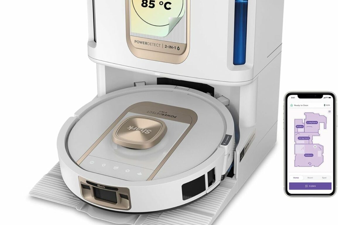 Robot aspirateur laveur Shark ThermaCharged PowerDetect avec sa base de désinfection