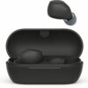 Écouteurs sans fil Sony WF-C710N avec leur boîtier de charge