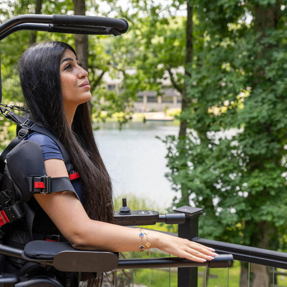 Wandercraft Eve : l'exosquelette qui tient debout tout seul